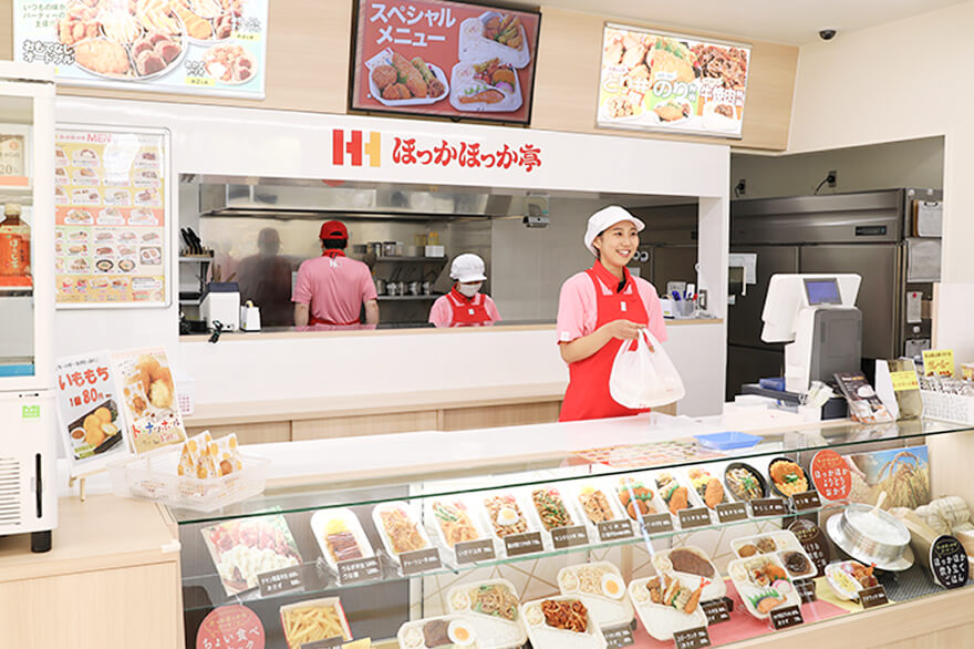 店舗接客の様子